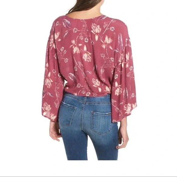 Billabong Women's Tie Front Long Bell Sleeve Boho Pink Floral Blouse. - Picture 2 of 10